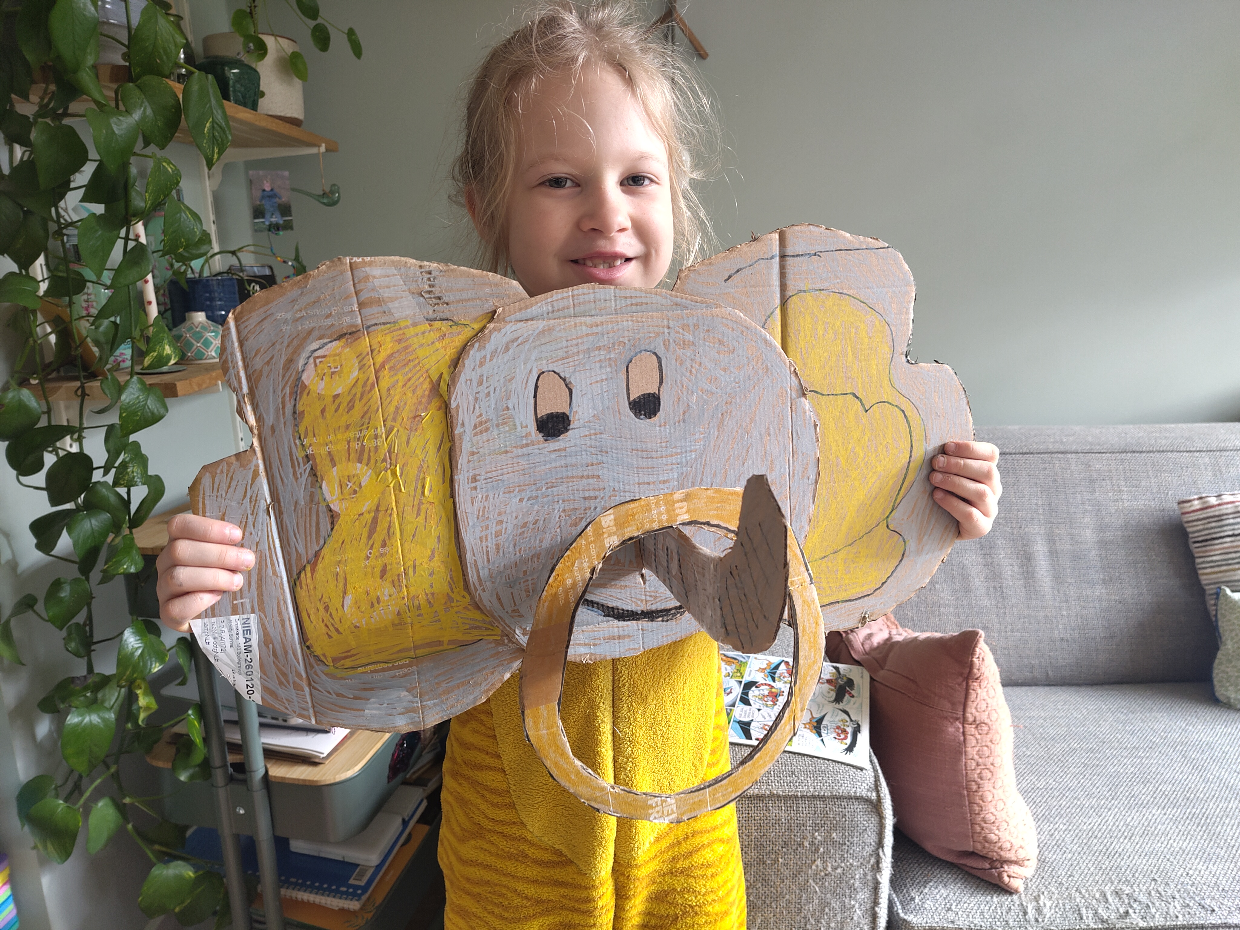 Sofie voor de olifant