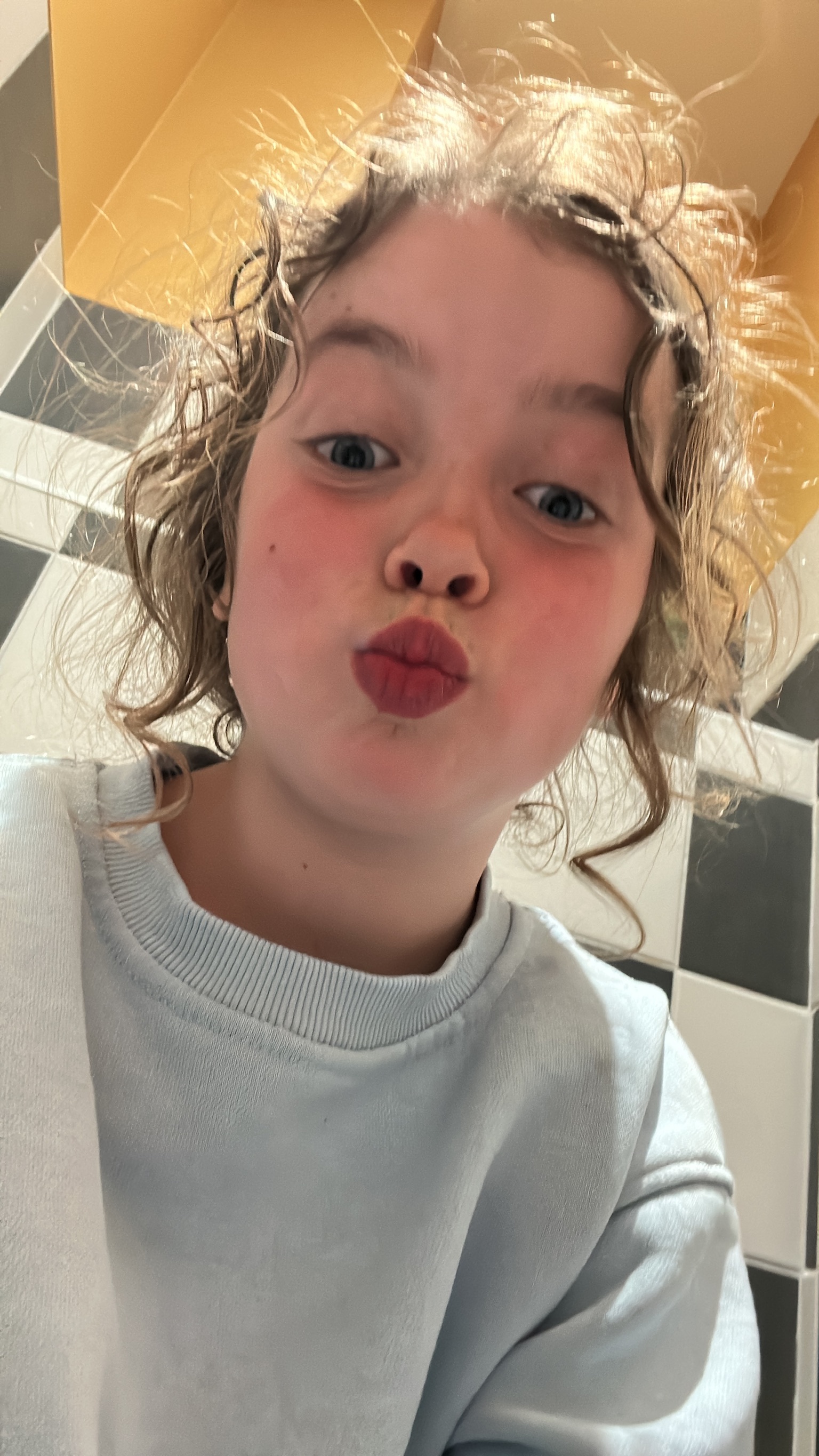 Lou helpt de schildpadden