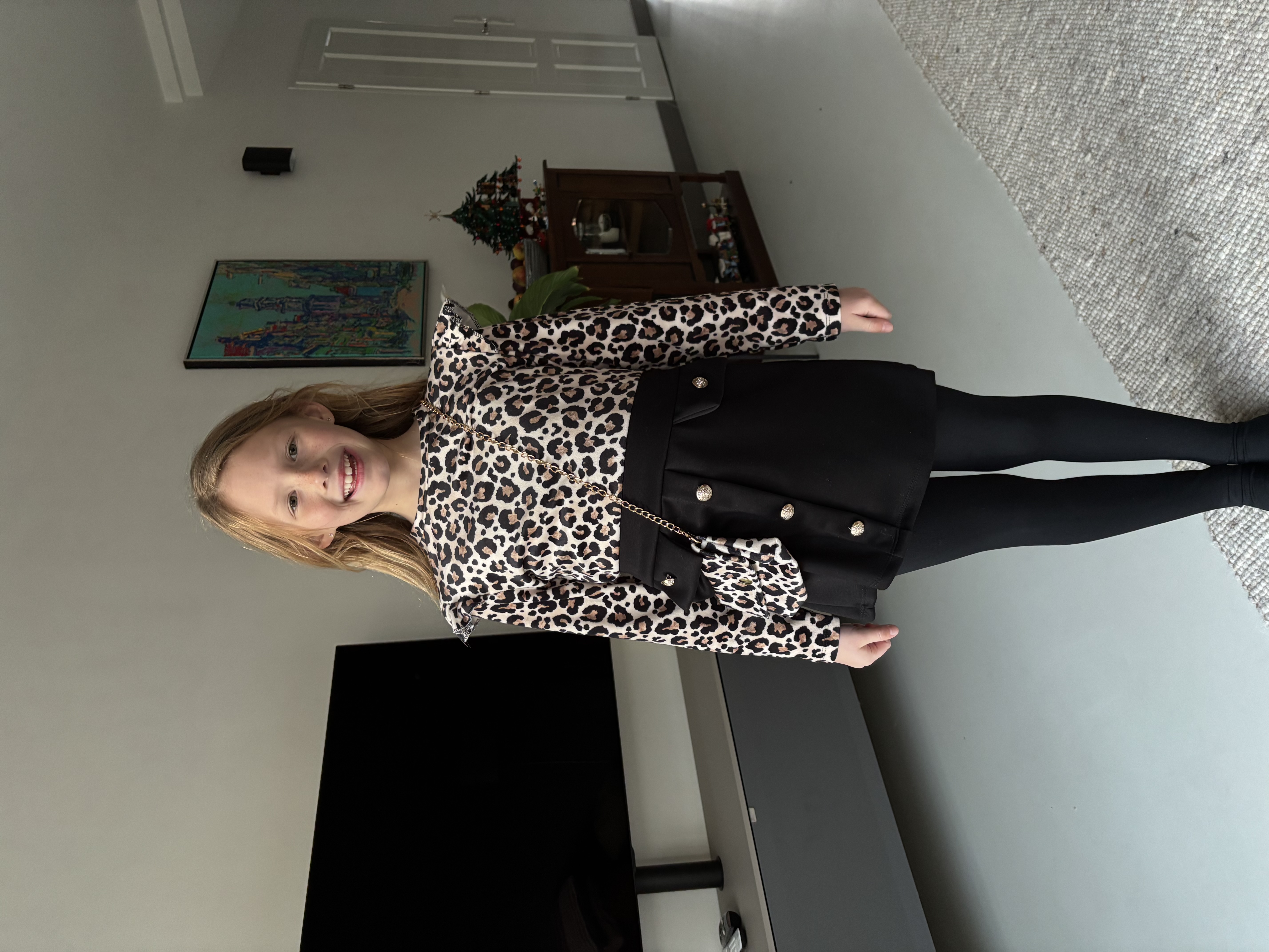 Esmee redt de olifant