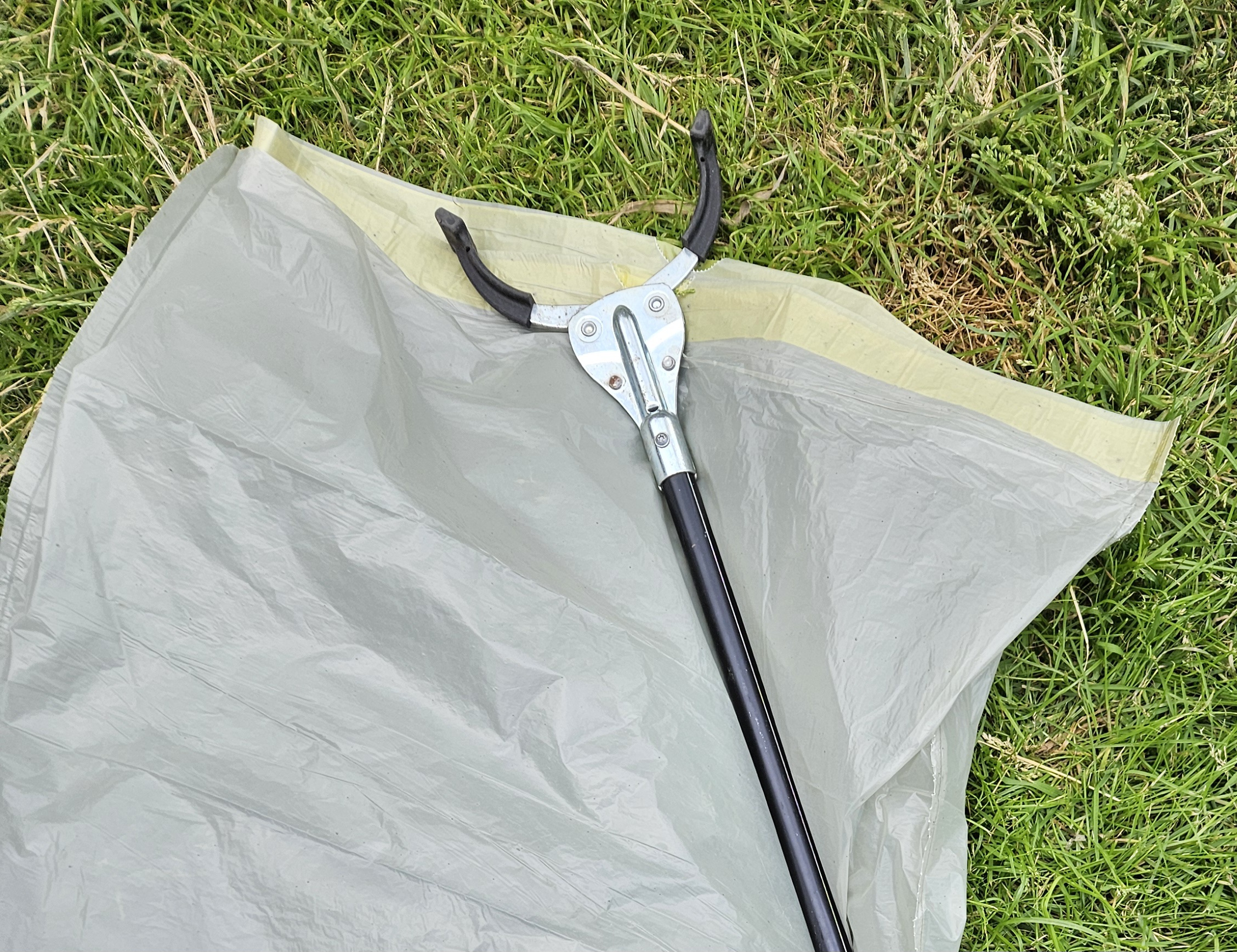 Afval weg voor schildpad