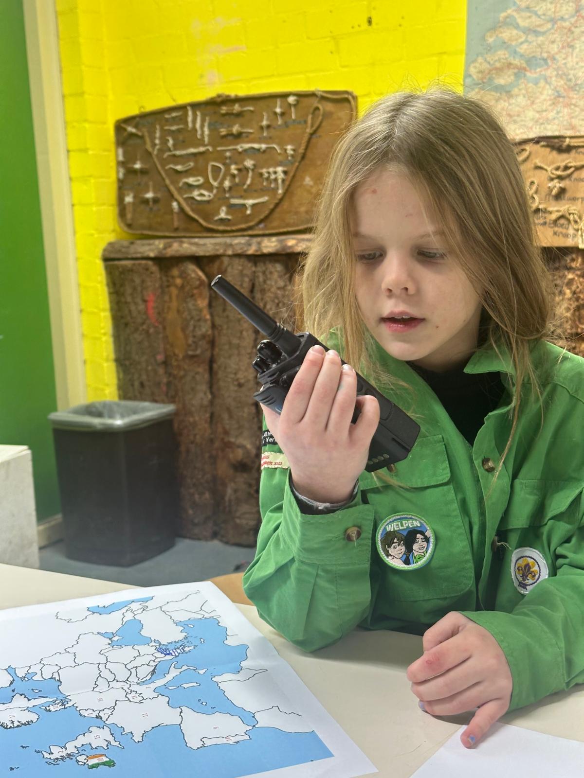 Evi redt de schildpadjes 