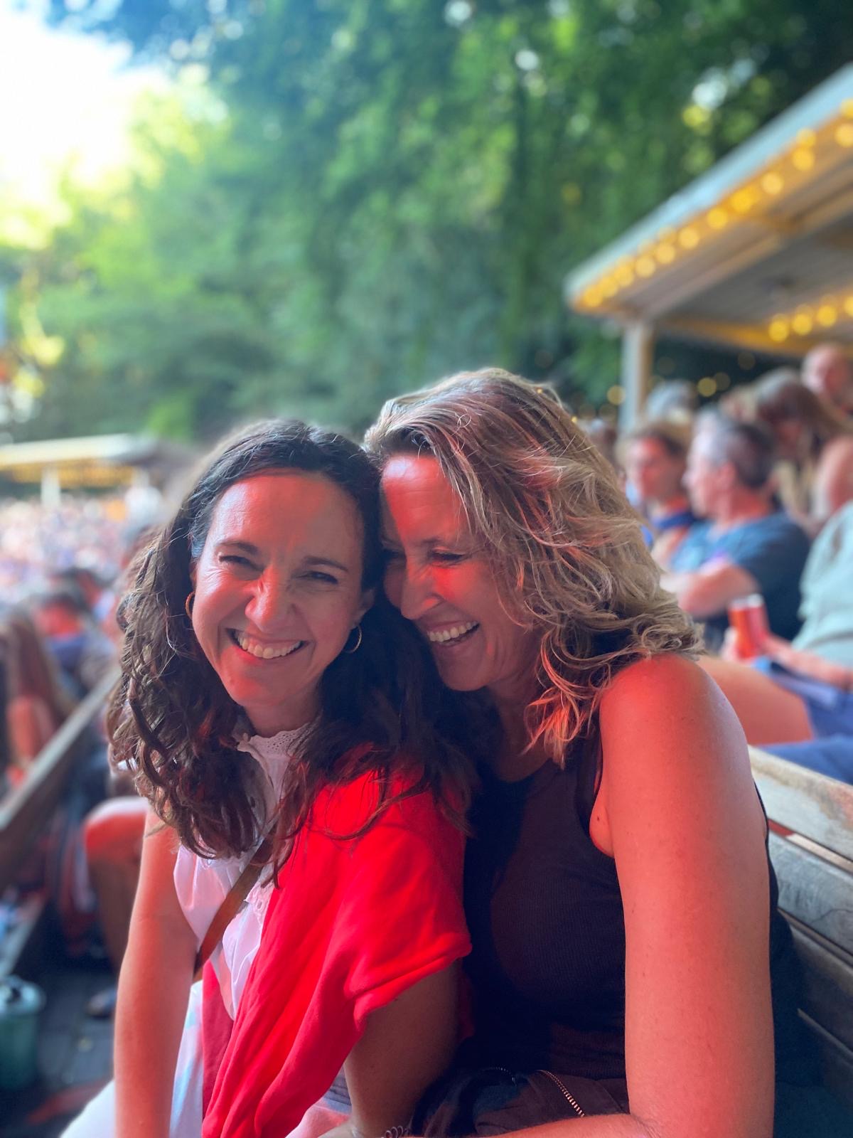 Koop merch en steun WNF