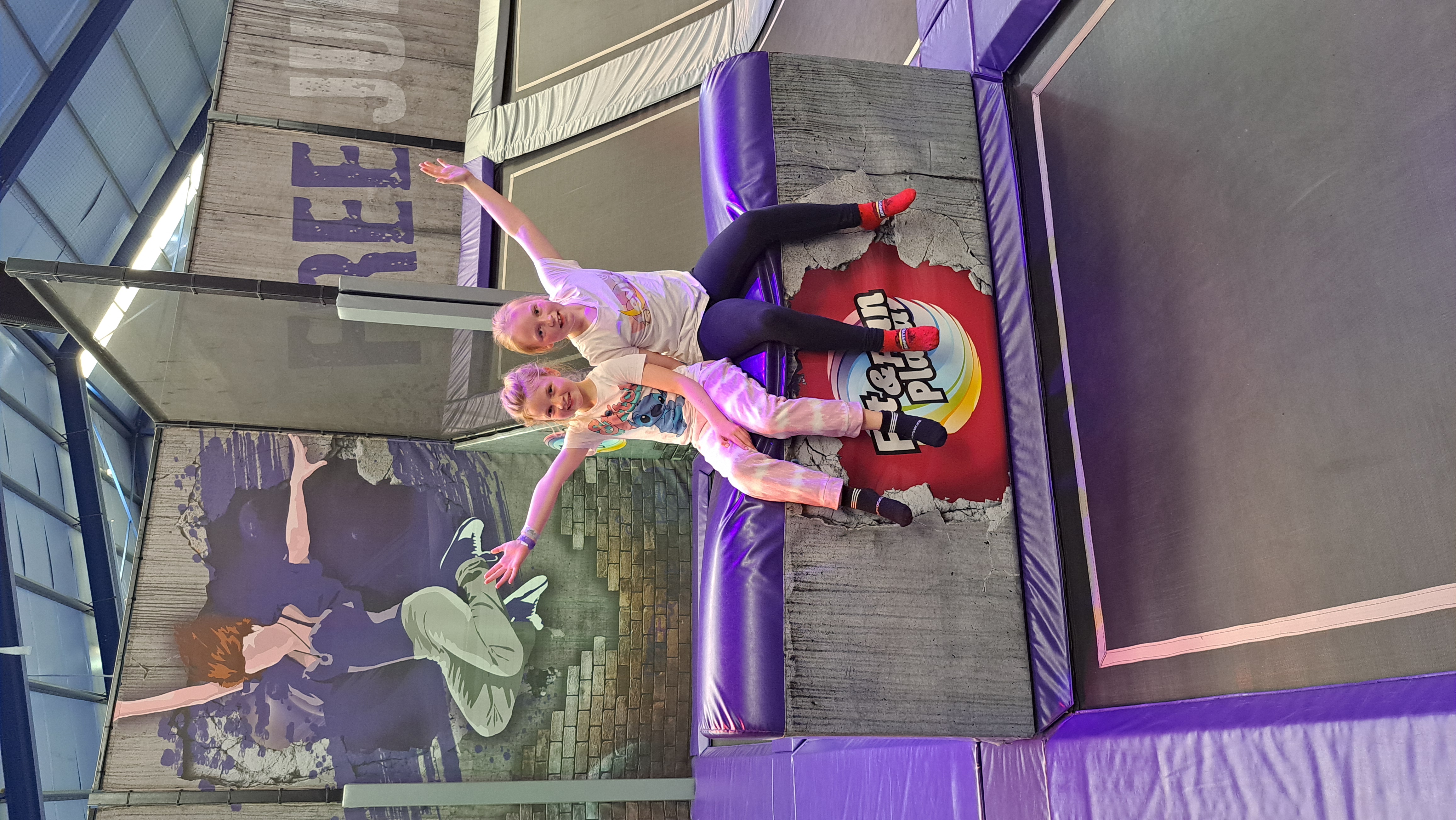 Hannah en Vera de Jong