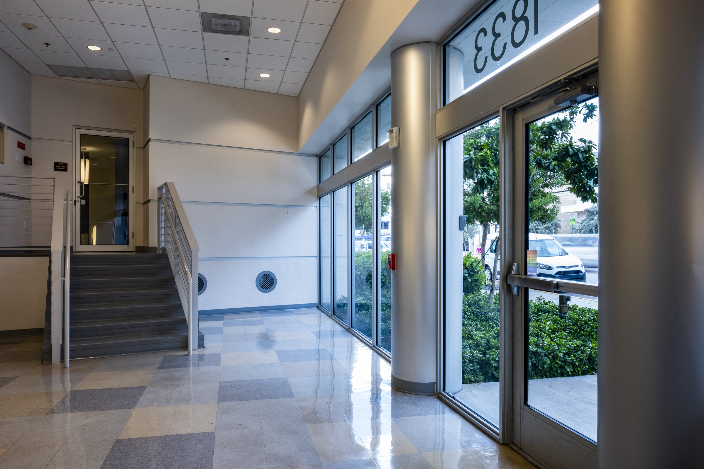 entree kantoor gebouw