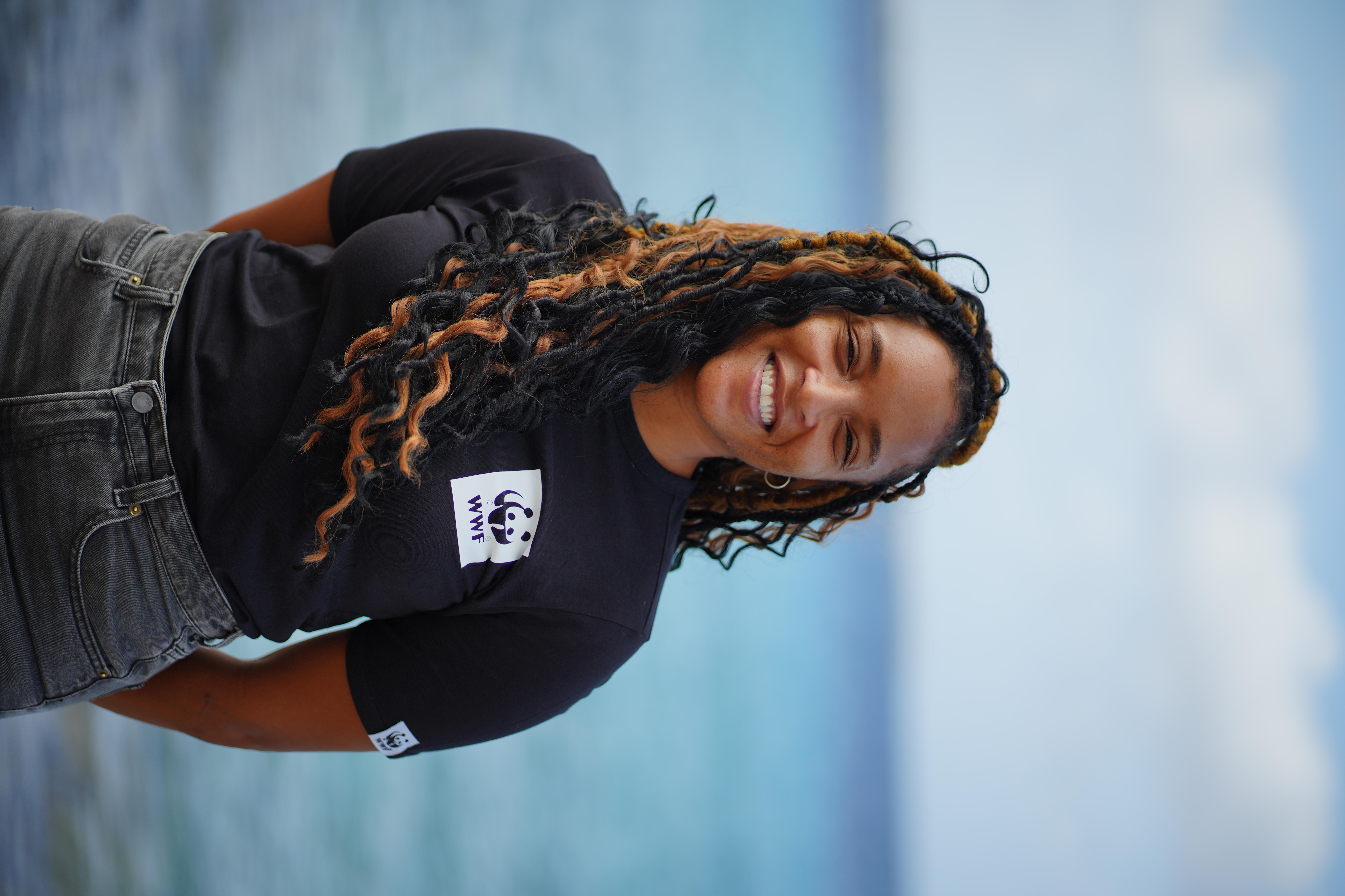 Portretfoto van WWF-medewerker Roxanne-Liana Fransisca